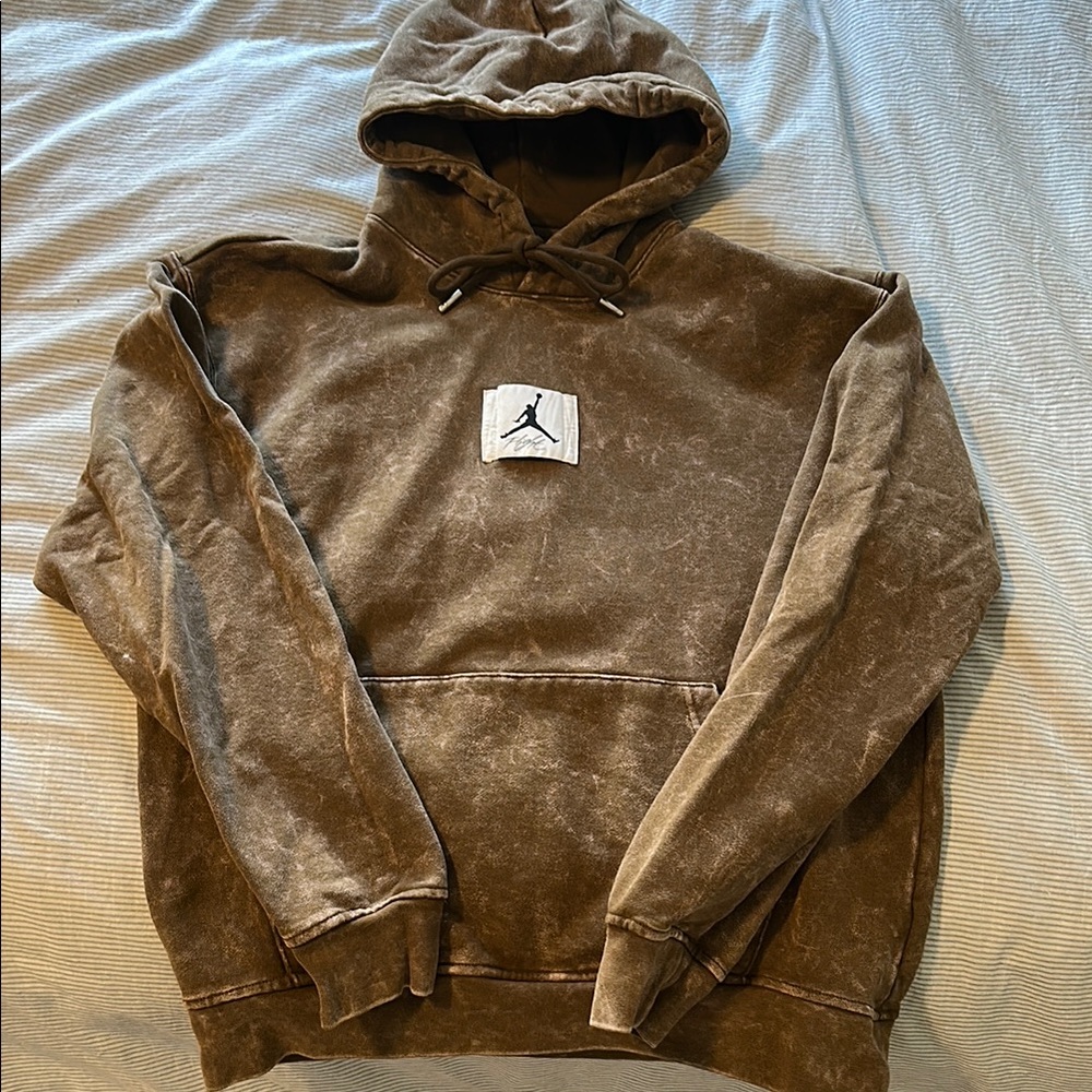 Jordan brown hoodie size M